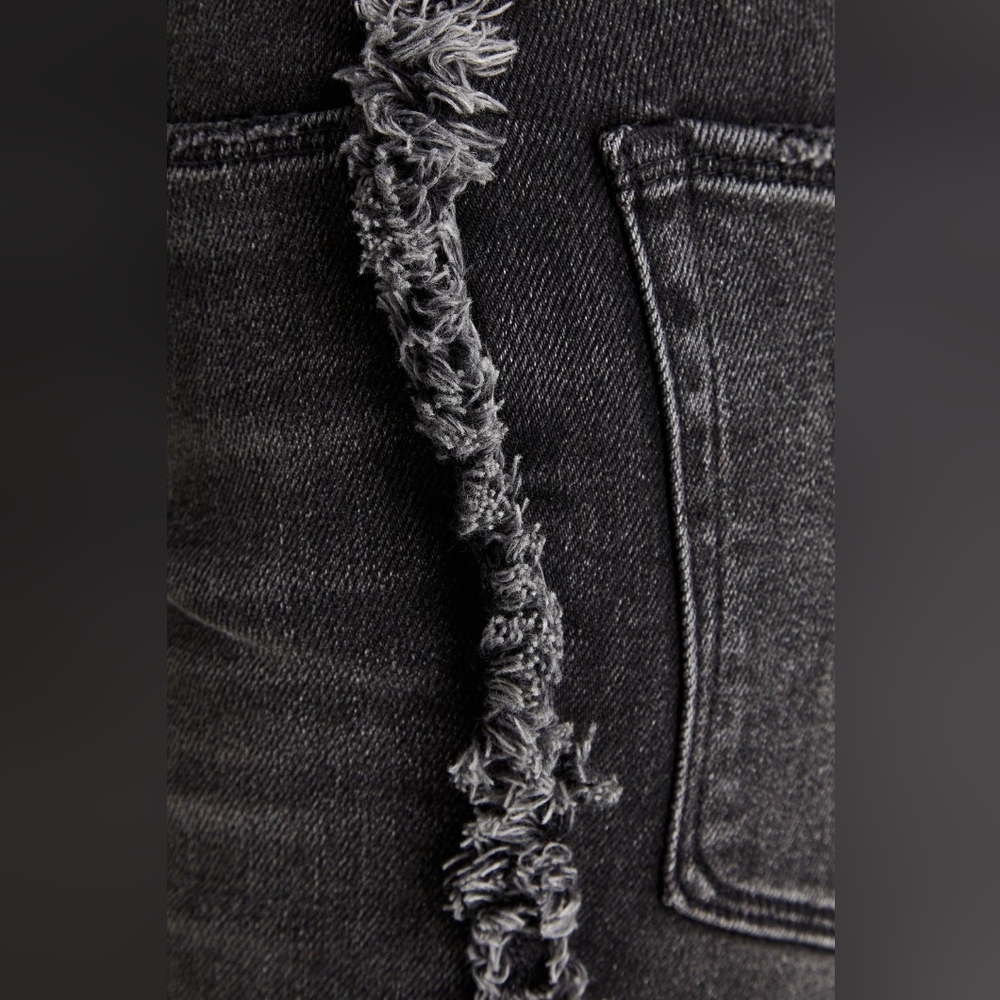 Good American Good Boy Dark Wash Frayed High Rise Slim Leg Jeans Women's Size 14 - Picture 3 of 13